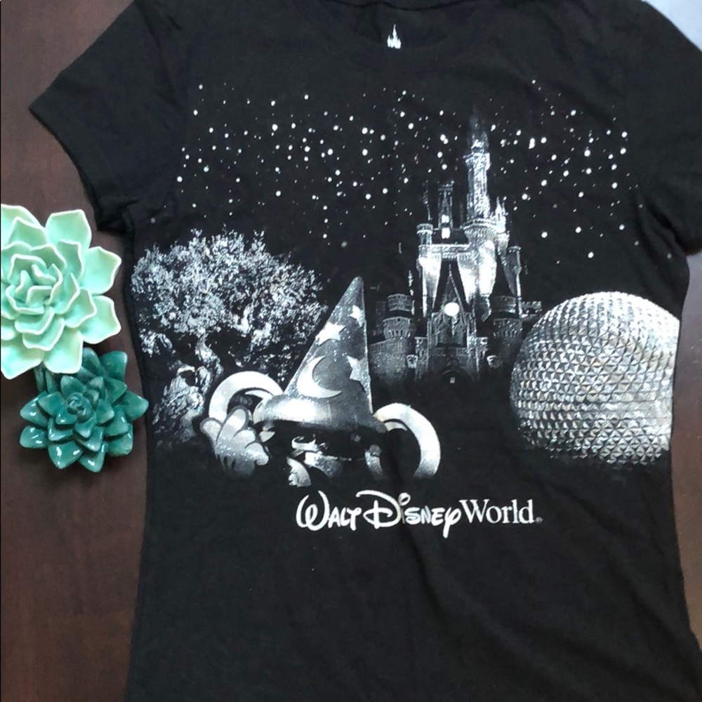 Walt Disney World T-Shirt NWT